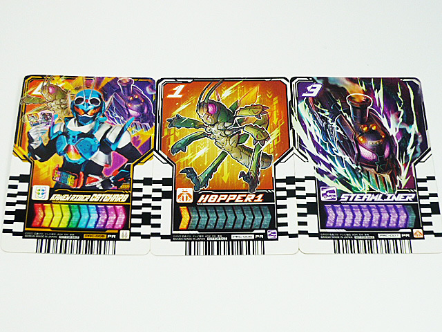 ■仮面ライダーガッチャード■非売品カード 3枚セット(未開封新品)仮面ライダーベルト拍卖