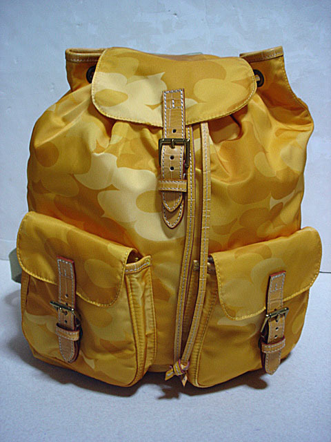 新品本物 フェリージ Felisi 軽量ながら強靭なリモンタナイロン リュックバッグ バックパック デイパック イタリアの最高級ナイロンLIMONTA拍卖