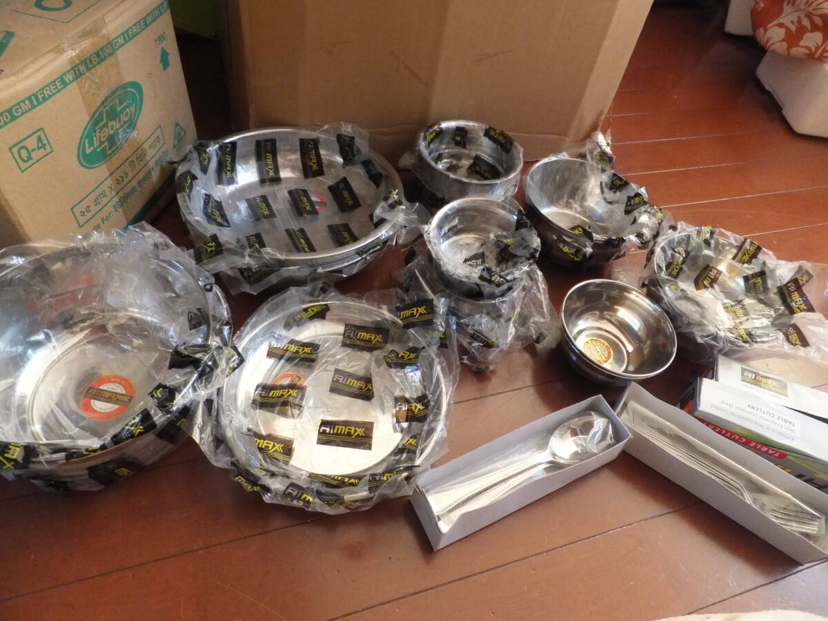 未使用品!A1MAXのボウルセット16個+スプーンとフォーク!拍卖