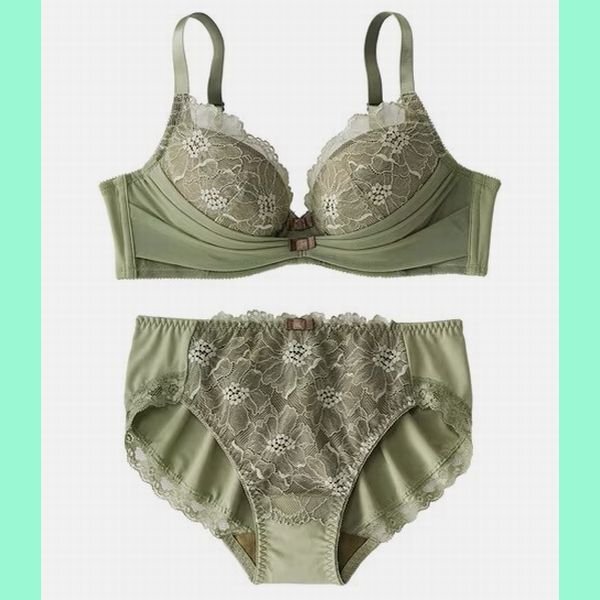トリンプ B75M 脇高すっきり 寄せ上谷間メイク タックデザインブラ&ショーツ モスグリーン拍卖