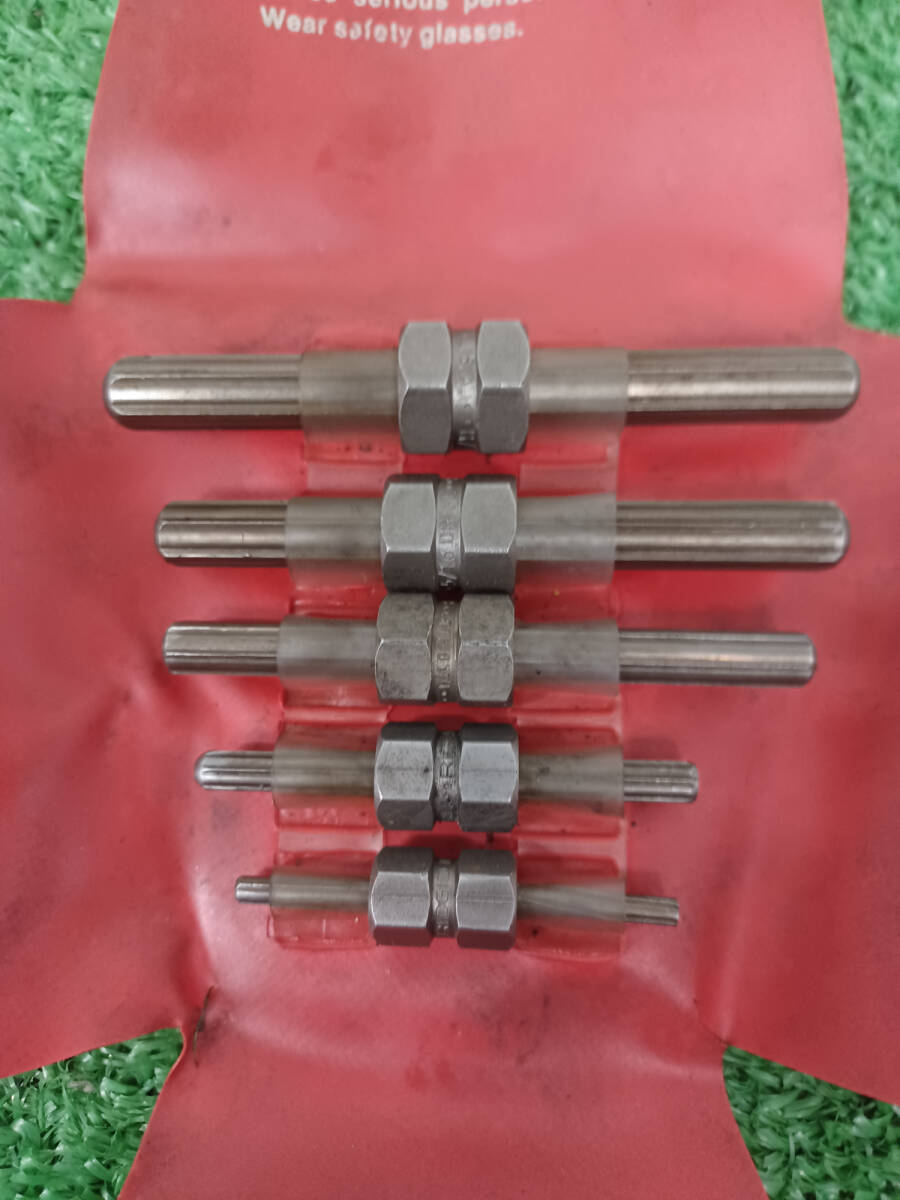 【中古品】RIDGID(リジッド) 35580 NO.5 スクリュ-エクストラクタ- セット 電動工具/ITRA6S2P13N8拍卖