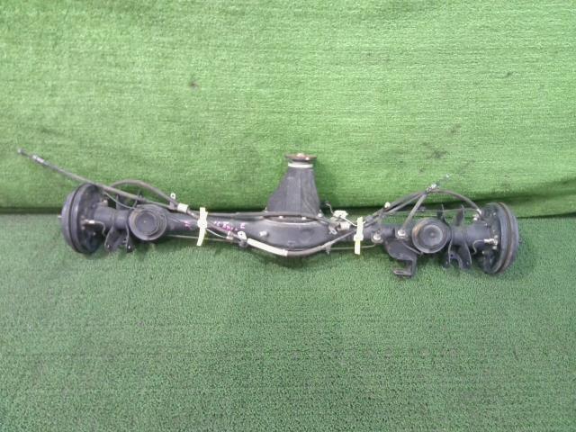 NV100クリッパー HBD-DR17V DA DG DS リア アクスルホーシング ASSY DX GL R06A Z2S 43018-4A01G拍卖