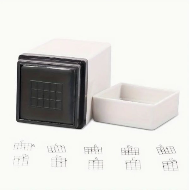 ★新品★ 作曲 エレキギター アコギ クラシック フォークギター ベース ウクレレ等用 コードスタンプ フレットボード コード表 / CS-b10拍卖
