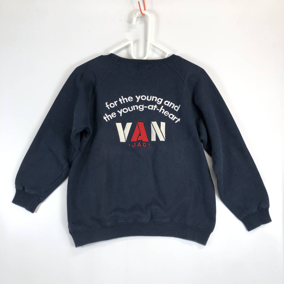 VAN mini ヴァンミニ アーチロゴ スウェット ネイビー キッズ150サイズ VMPCW-011拍卖