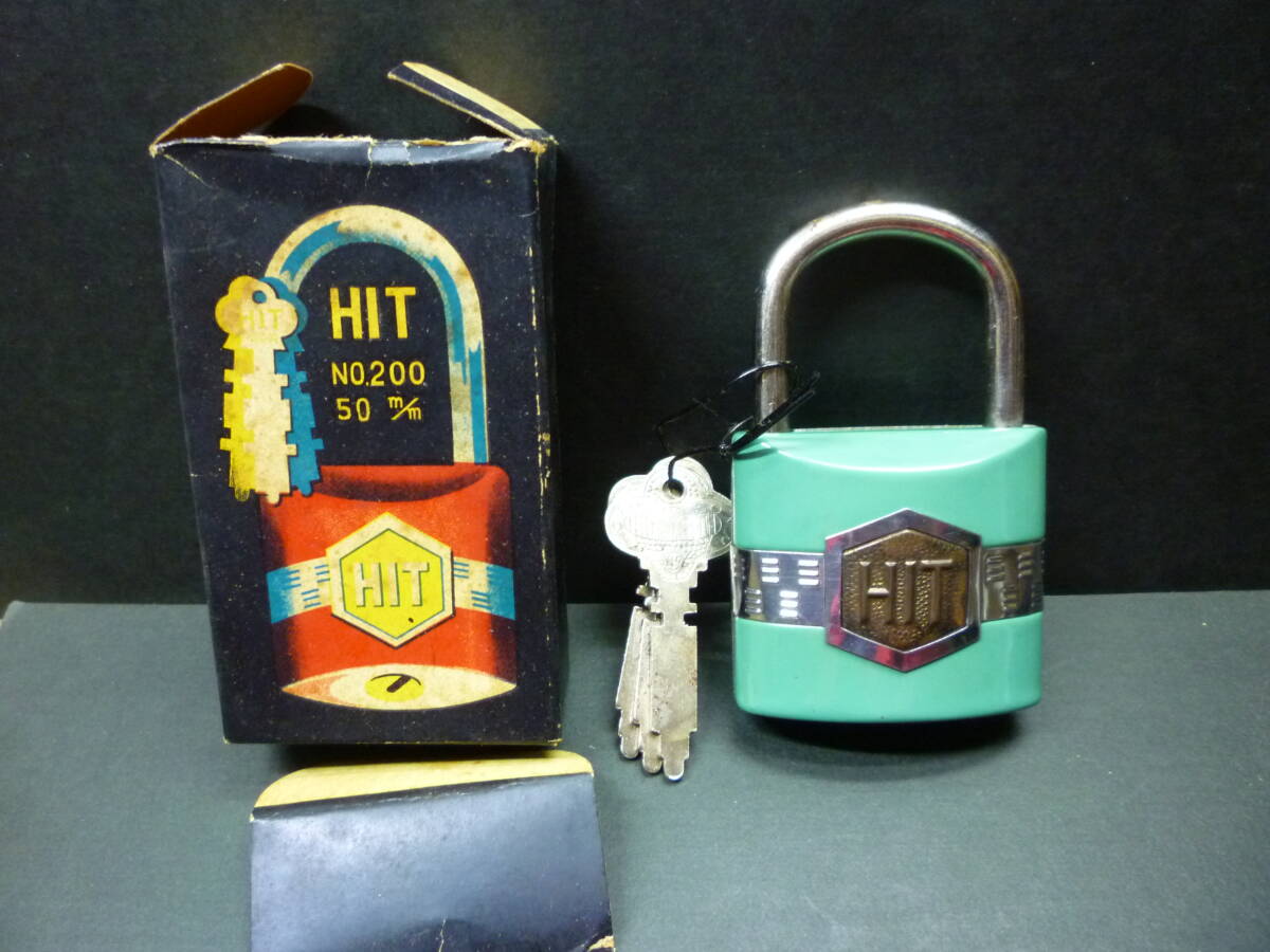 ⑤デッドストック 古い南京錠 薄緑 グリーン HIT NO200 50mm アンティーク ビンテージ 昭和レトロ 古道具 金物 錠前 カギ 鍵 掛金拍卖