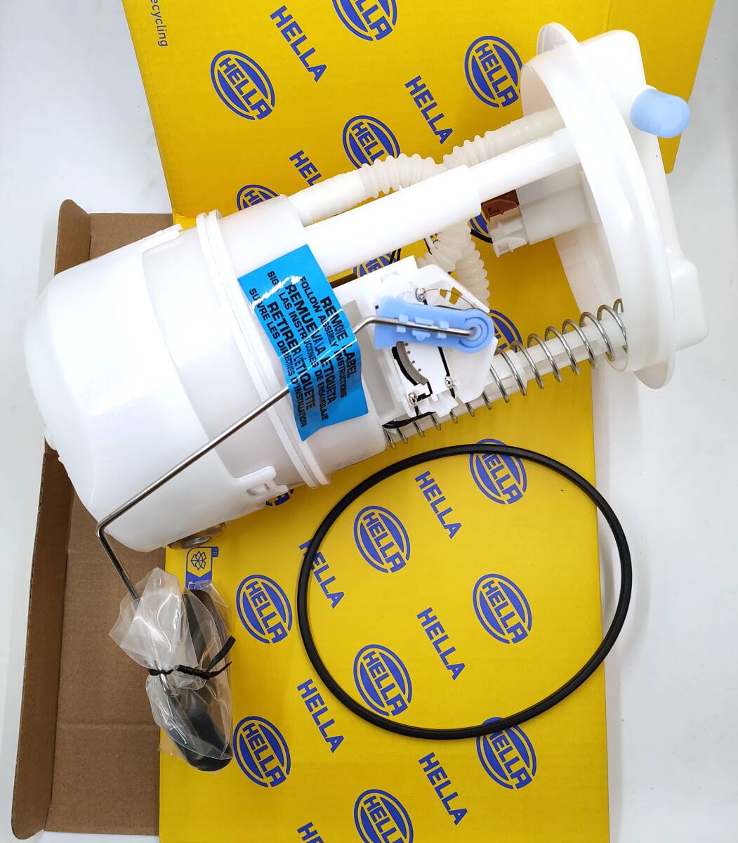 (送料込) ルノー TWINGO MK2 トゥインゴ CN0 燃料ポンプ・ガソリンポンプ・フューエルポンプ ガソリン残量ゲージ付【HELLA製・新品】拍卖