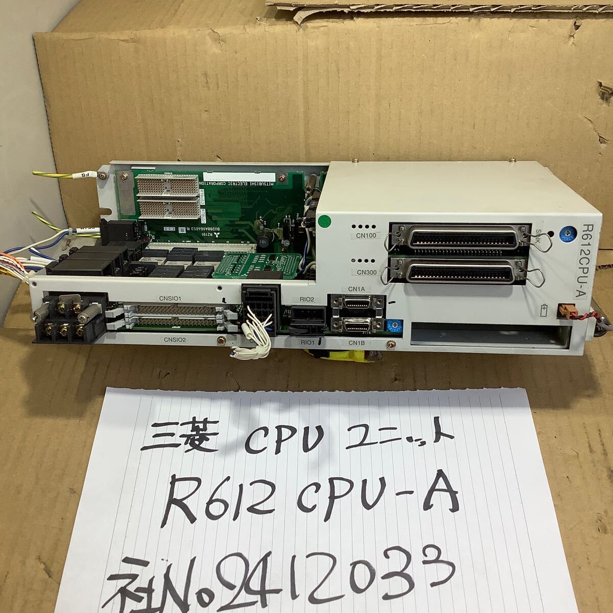 三菱 CPUユニットR612CPUー A中古品現状渡し品です。拍卖