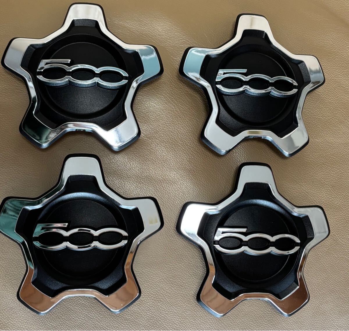 フィアット500Xホイールセンターキャップ4枚拍卖