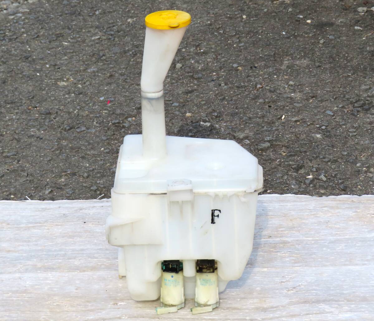 H12 GF-RHNB14 RFNB14 ラシーン RASHEEN 4WD AT SR18 後期 純正 ウォッシャー タンク / 110628km拍卖