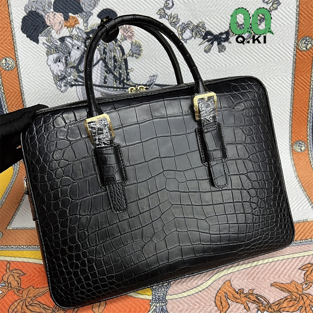 完璧 クロコダイルレザー 本革 メンズバッグ ビジネスバッグ ワニ革保証 ハンドバッグ ブリーフケース A4書類かばん 拍卖
