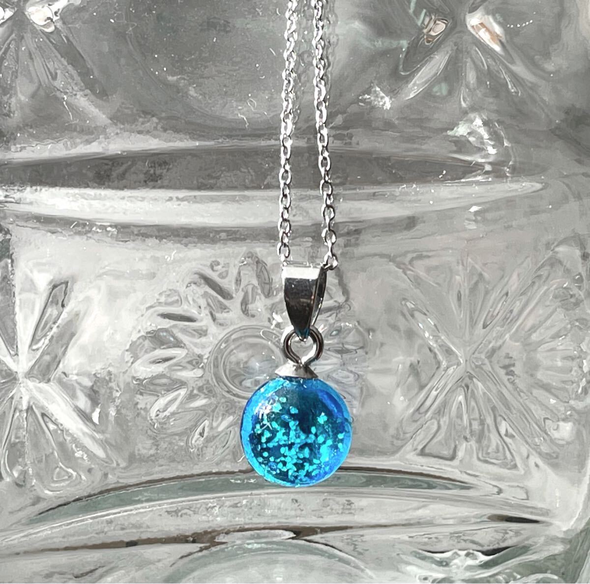 ホタルガラスネックレス ミヤコマリン 12mm*ステンレスネックレス*サージカルステンレス*金属アレルギー対応*蓄光*宮古島*拍卖