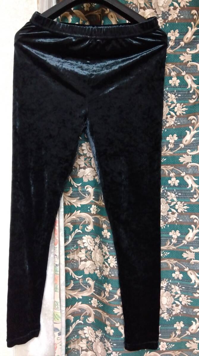 ☆女性用ユニクロレギンスL /スパッツ ゴムで伸びる~!ウエスト69~75 ヒップ94~100彡可愛い!試着して自己保管 電車の椅子みたいな生地拍卖