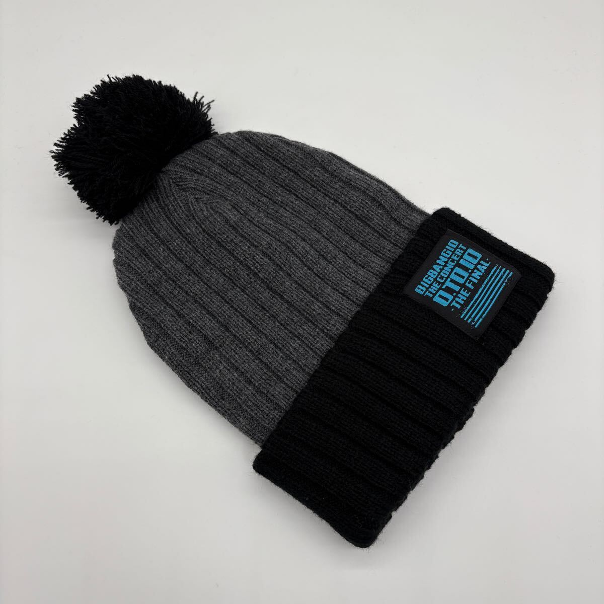 BIGBANG コンサート ニット帽 ビーニー ボンボン ブラックグレー フリーサイズ拍卖