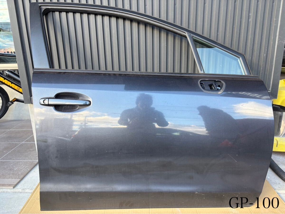 100【スバル:XV】右フロントドア 61K ダークグレーメタリック※スプレーPあと有 ※佐川急便発送着払い 拍卖