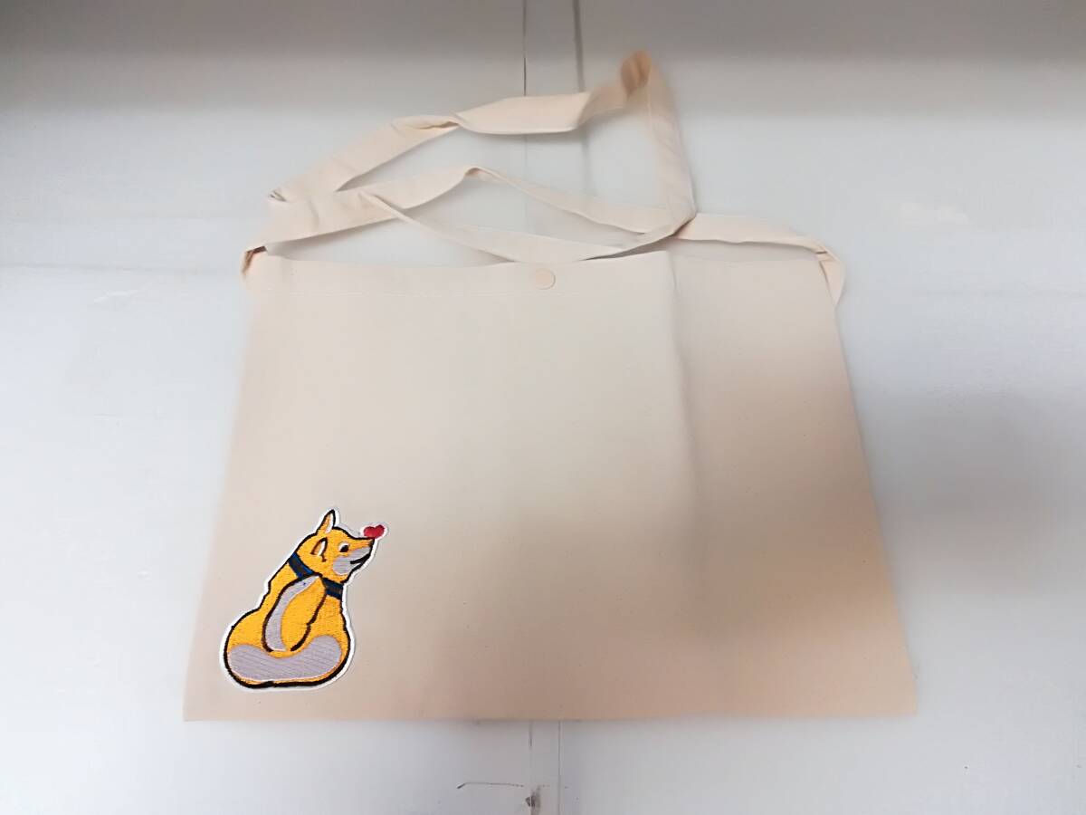 ■未使用 柴犬まる ぶりけつハートまる 刺ワッペン付き サコッシュ 30×23㎝ 未開封 2個セット 薄手 柴犬 ショルダー バッグ拍卖