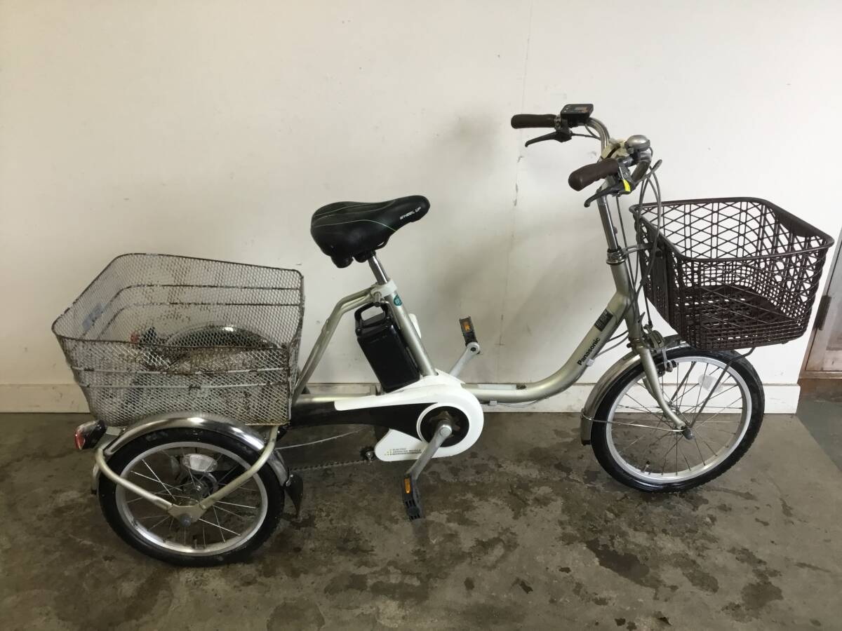 △ A-37岐阜発/ パナソニック/ 電動アシスト三輪自転車/ スイングあり/ 3段変速/バッテリー8Ah/充電器なし/現状品/管30s/ R6.12/21△拍卖
