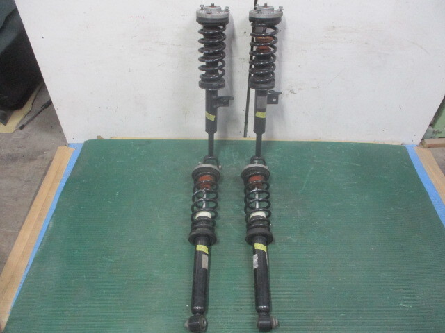 BMW 6シリーズ 640i F06 DBA-6A30 Gran Coupe ストラット1台分 EIBACH アイバッハ 112002901VA 112002901HA *個人宅配送不可*拍卖