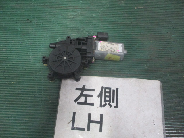 アルファロメオ 156 2.0 ツインスパーク GF-932A2 フロント左ドアパワーウィンドウモーター 60672278拍卖