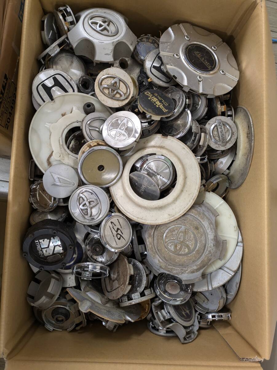 センターホイールキャップ センターキャップ まとめて 大量 純正 社外 ホイールキャップ ⑨拍卖