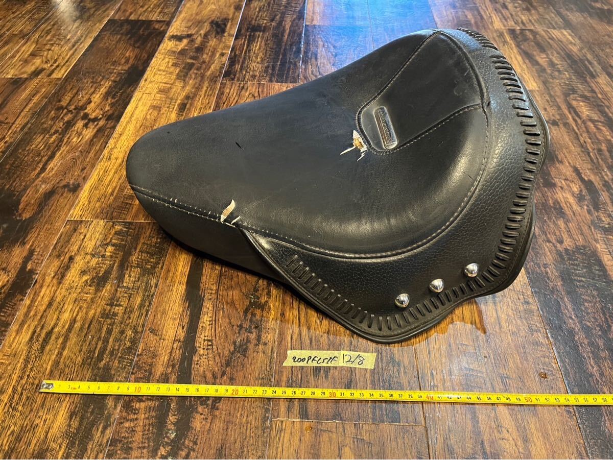 ハーレー2009年FLSTFソフテイルにて使用!純正シート拍卖