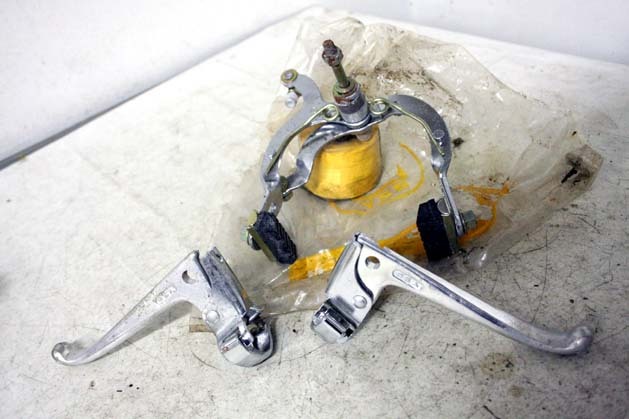 60s新品ブレーキレバー サンツアーBMXカンパニョーロチネリランドナーロードマンデコチャリラレーBSセキネ丸石ツノダ富士自転車デコチャリ拍卖