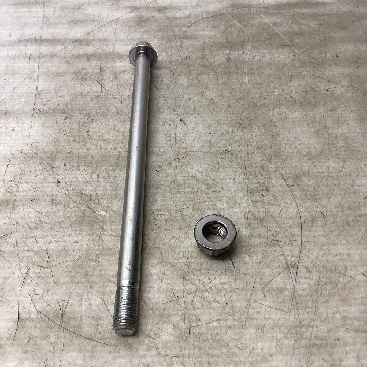 A52-71 ホンダ PCX125 JK05 アクスル シャフト 純正部品拍卖