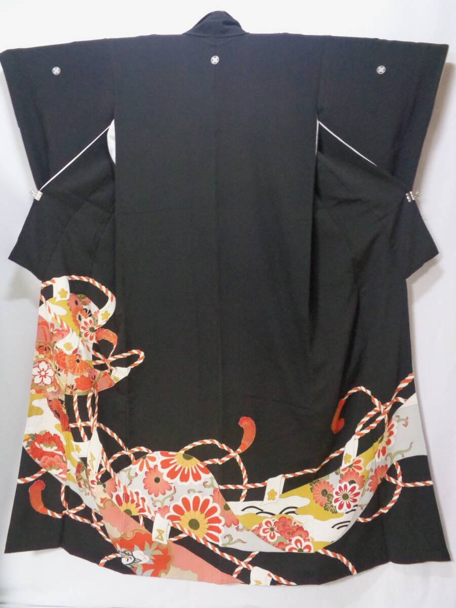 ■アンティーク 黒留袖 豪華手描き 糸目刺繍 レトロ 一部仕付け糸付き 正絹 ちりめん 古布 時代着物 祝い幕 菊 牡丹 No,50拍卖