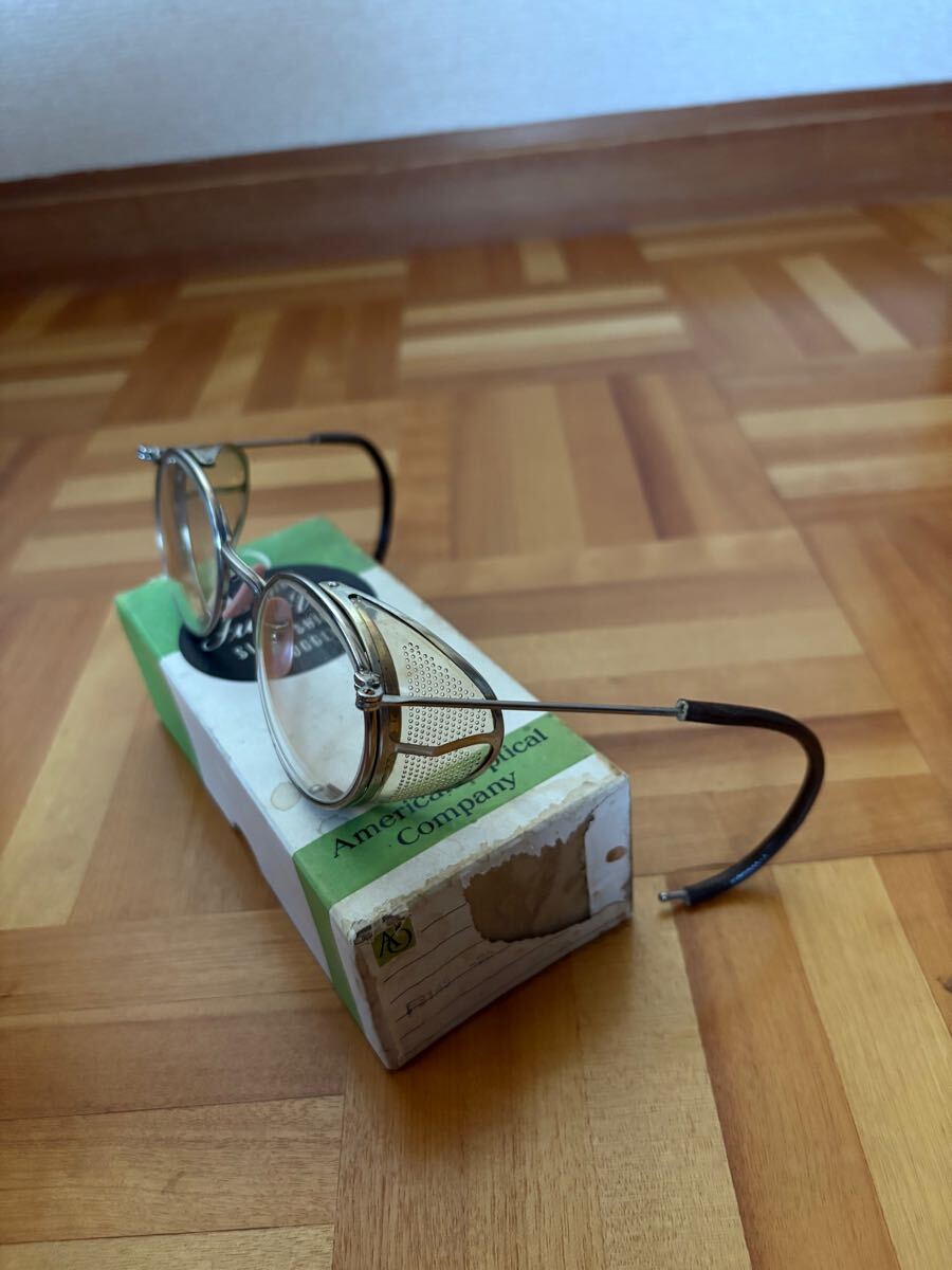 デッドストック アメリカン オプティカル F3149 サイドシールドゴーグル 眼鏡 ベスパ ハーレー トライアンフ 拍卖