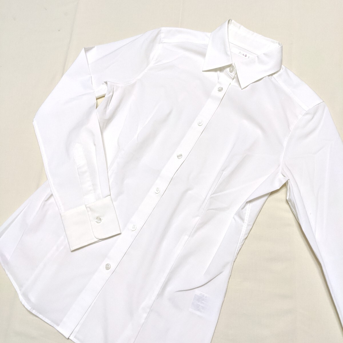 ☆FL47 UNIQLO ユニクロ Style UP スタイルアップ フォーマル レディース M 長袖 シャツ ブラウス 白 無地 ビジネス セレモニー 就活拍卖