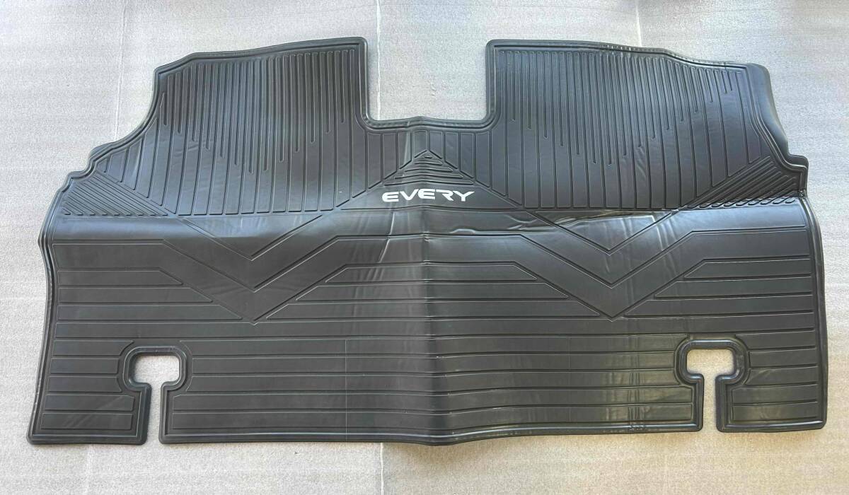 スズキ純正 エブリイ リヤ フロアーマット【未使用】拍卖