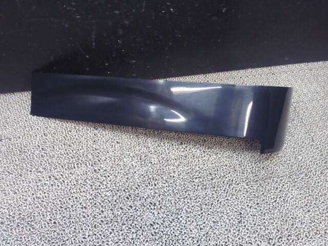 ☆ スペーシア カスタム MK53S スライドレールカバー 左側 ZJ3 64710-79R00 センターレールカバー拍卖