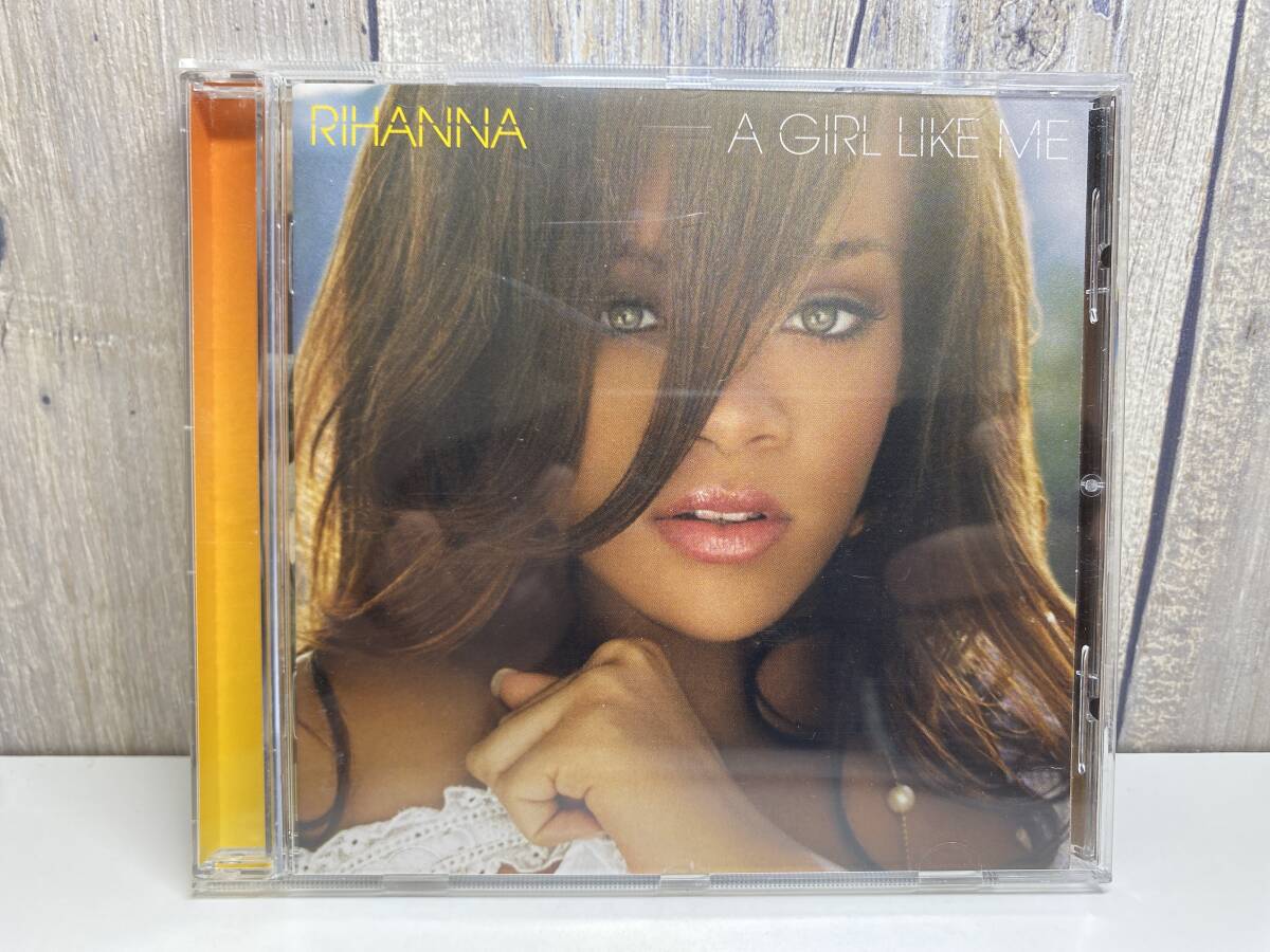 Rihanna / A GIRL LIKE ME拍卖