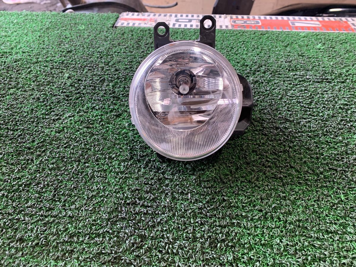 フォグランプ 左 アリオン プレミオ NZT260 ZRT260 ZRT265 後期拍卖