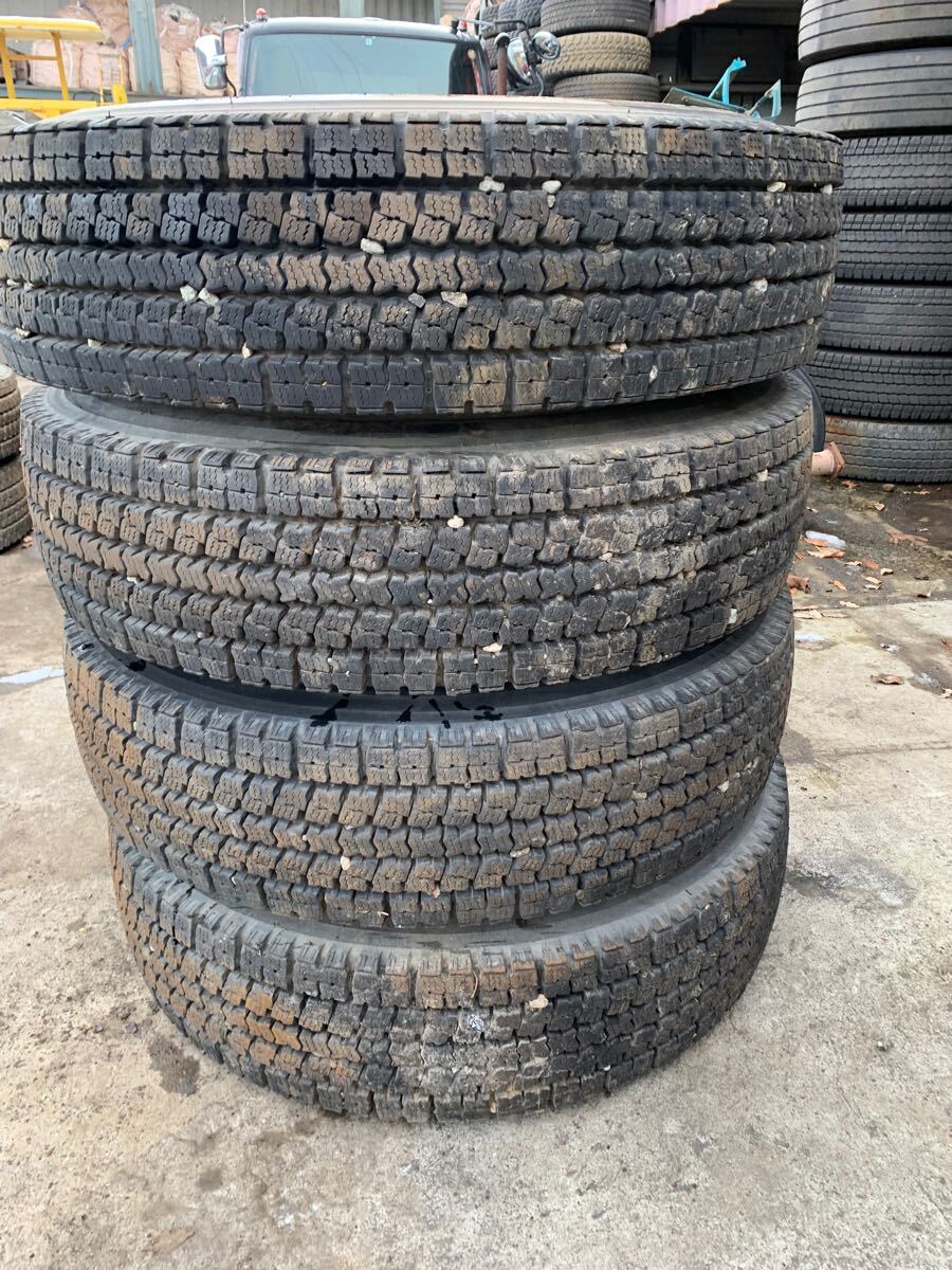 12R22.5 ホイール付き スタッドレス 4本セット ISO N拍卖