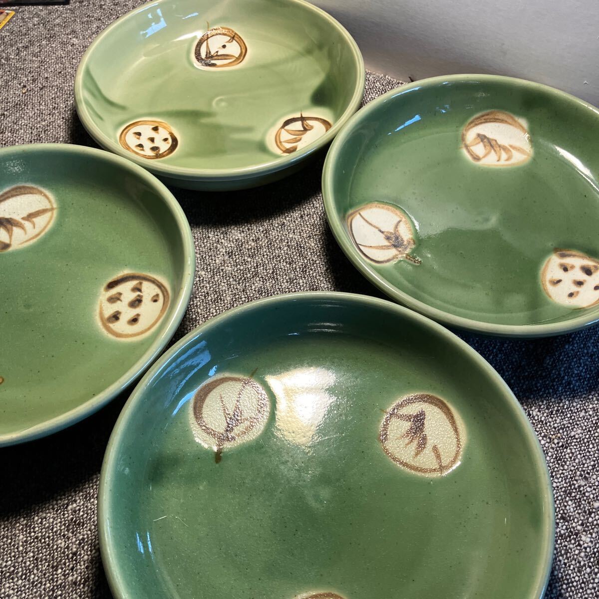 美濃焼 陶器 丸皿 菓子皿 蕎麦皿 パスタ皿焼物 食器 和食器 陶磁器拍卖