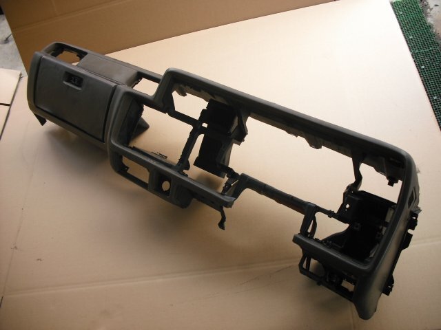 『B241』MS112,5M-EU,クラウン,ロイヤルサルーン,CROWN,ダッシュボード,j21,個人宅発送不可商品です。MS110拍卖