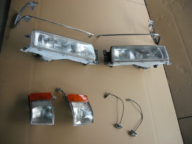 『B243』HCFS,JF,ルーチェ,LUCE,V6 ターボ,左右,ヘッドライト コーナーライト ウインカー フェンダーマーカー セット,d21z拍卖