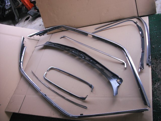 『B243』HCFS,JF,ルーチェ,LUCE,V6 ターボ,UC,リア フロントガラス モール ルーフサイドモール カウルトップ,b14z 個人宅発送不可です。拍卖