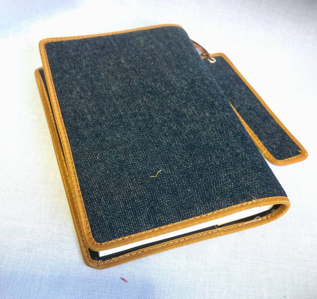 文庫本サイズ【ブックカバー】しおり付き■デニム拍卖