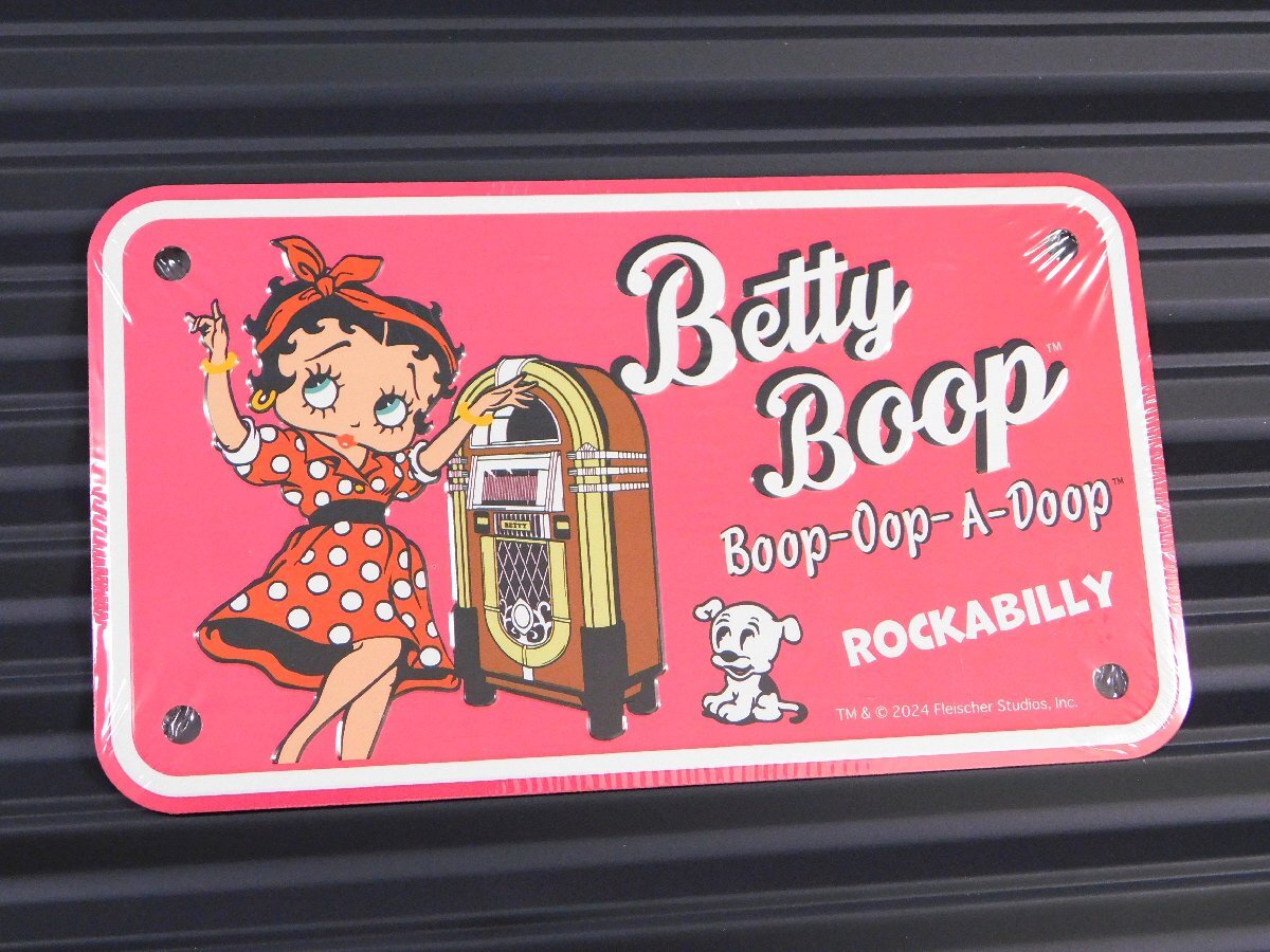 ◆送料\110◆【Betty Boop・ベティちゃん】※《バイカーCMプレート / BT-50'S】 アメリカン雑貨 ナンバー ライセンスプレート拍卖