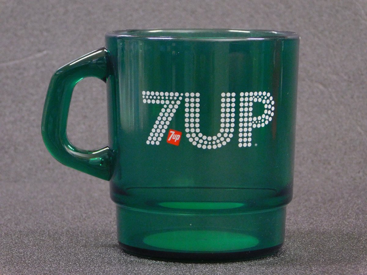 送料\300【7UP・セブンアップ】※《スタッキングマグカップ・容量330ml / ジョージアグリーンクリア》 プラスチック製 アメリカン雑貨拍卖