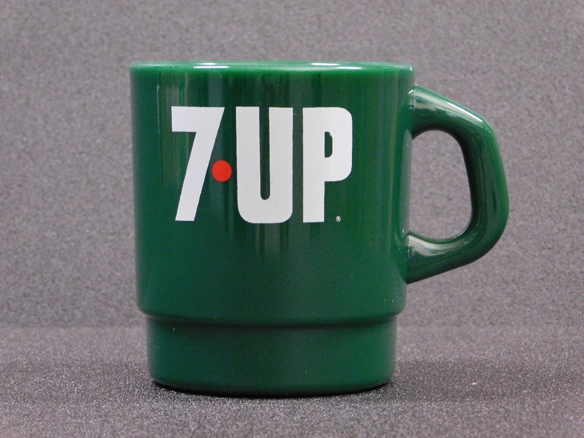 送料\390【7UP・セブンアップ】※《スタッキングマグカップ・容量330ml / ハンターグリーン》 プラスチック製 アメリカン雑貨拍卖