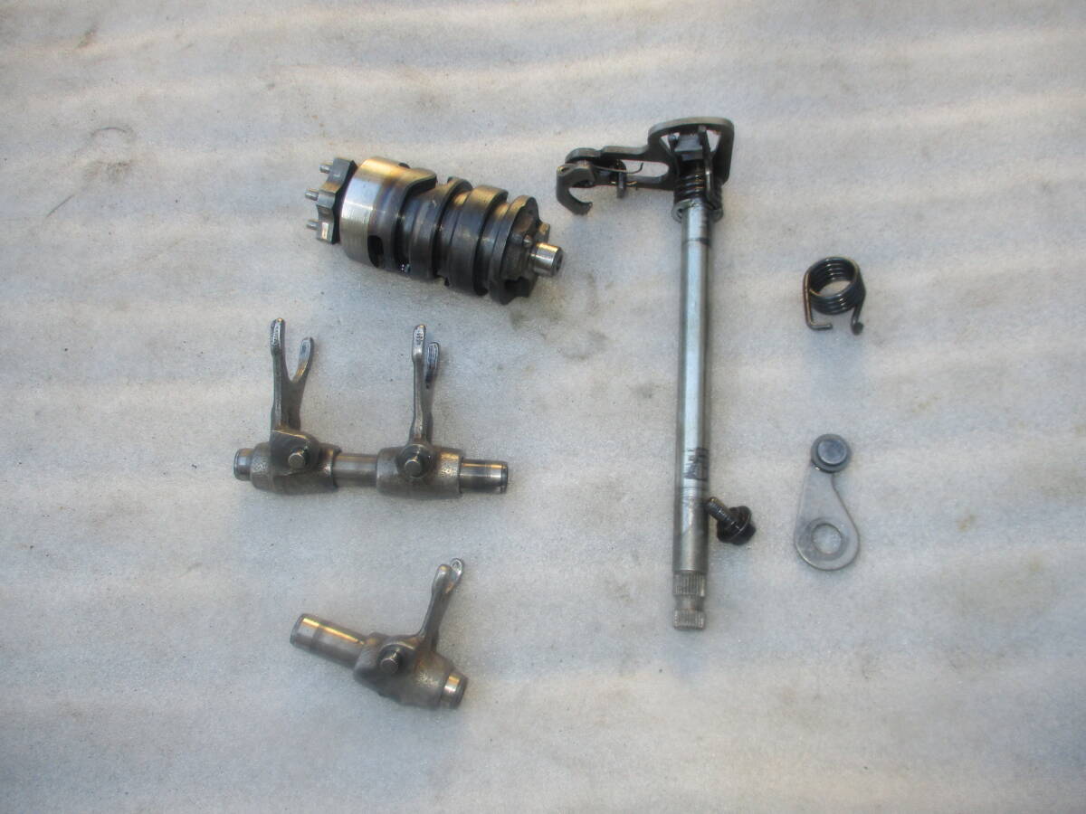 ●2st●RZ50、DT50、シフト部品、5R2、検索.....TZ50、TZR50、TDR50、TDR80、DT50、DT80、RZ50、TDR、3TU、1HK、3FY、17W拍卖