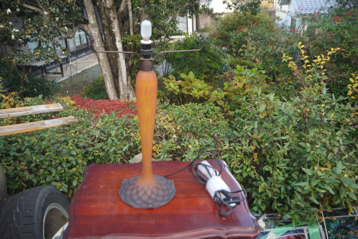 【A41203】ガレ風 古い昔の電気スタンド◆ガラス アンティーク ※シェードなし スタンドのみ 点灯確認済み拍卖