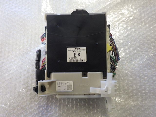 ★プロボックス HV DX コンフォート NHP160V★室内 ヒューズボックス トヨタ 純正 中古 89221-52770 82730-52R11拍卖