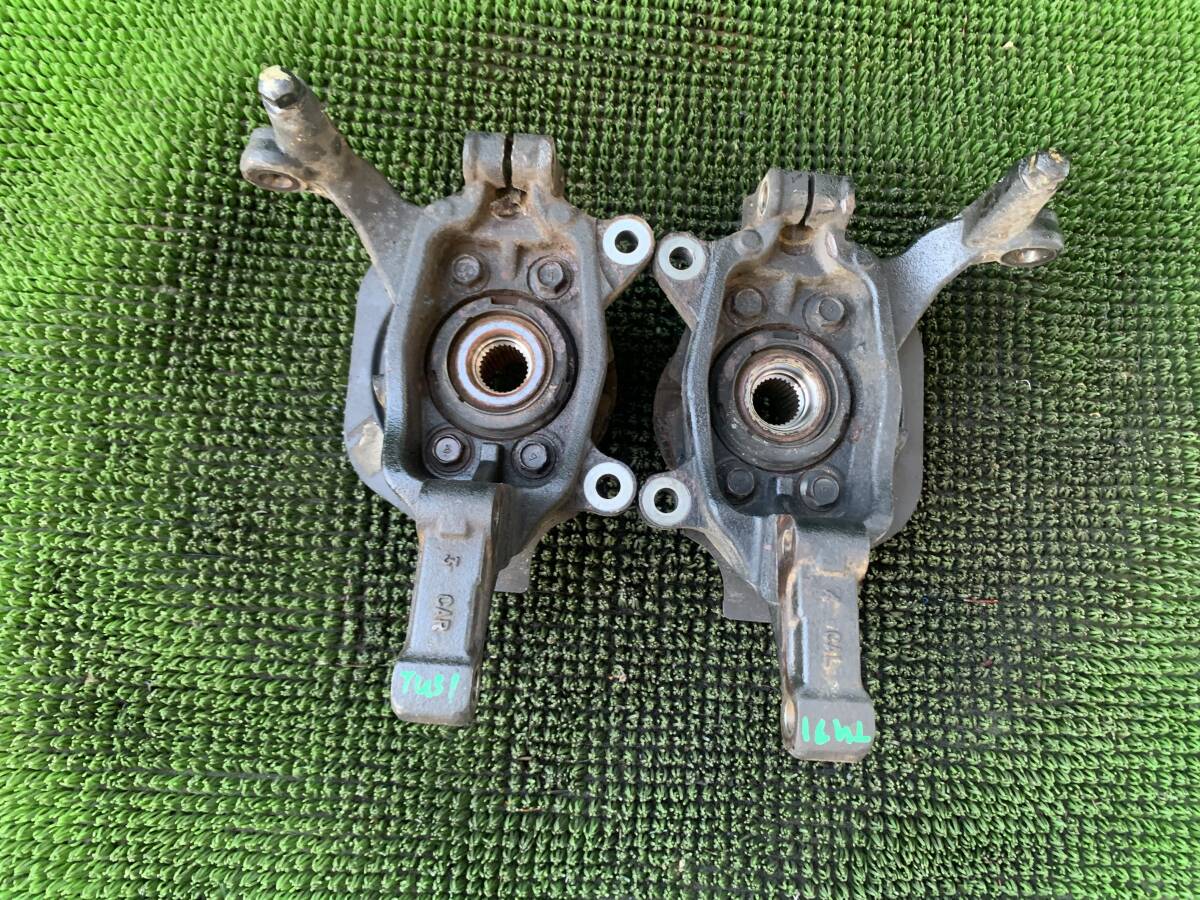 ●即決値段●ガタなし● 日産 プレサージュ TU31 純正 ハブナックル 左右拍卖