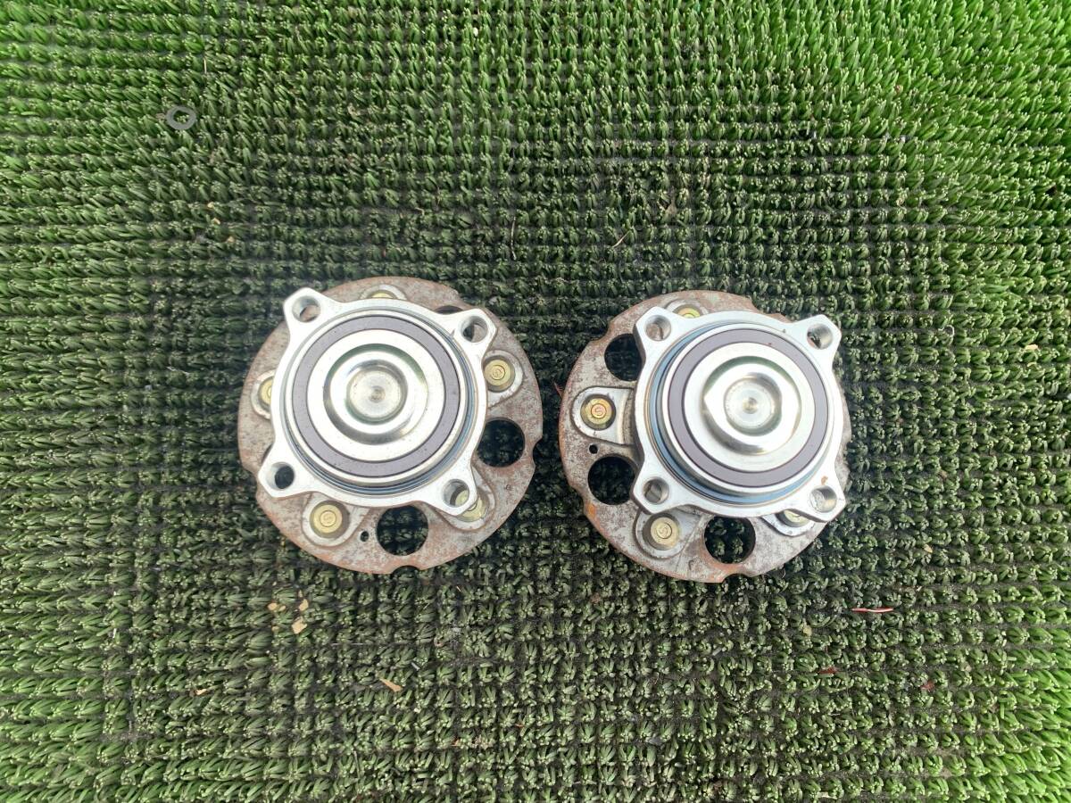 ●即決値段● Z5-1 ブーツ割れなし 異音なし● ホンダ RB1 RB3 オデッセイ ハブ リアハブベアリング 左右 ガタなし 2個拍卖