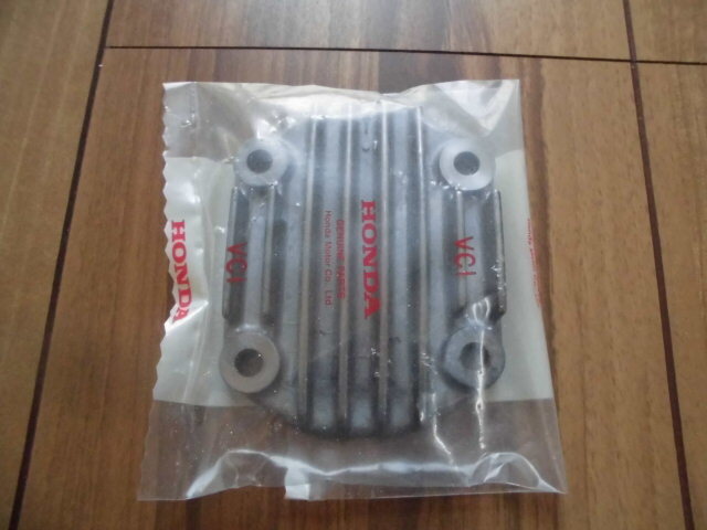 ホンダ純正 モンキー ゴリラ ダックス シリンダーヘッドカバー 6V 拍卖