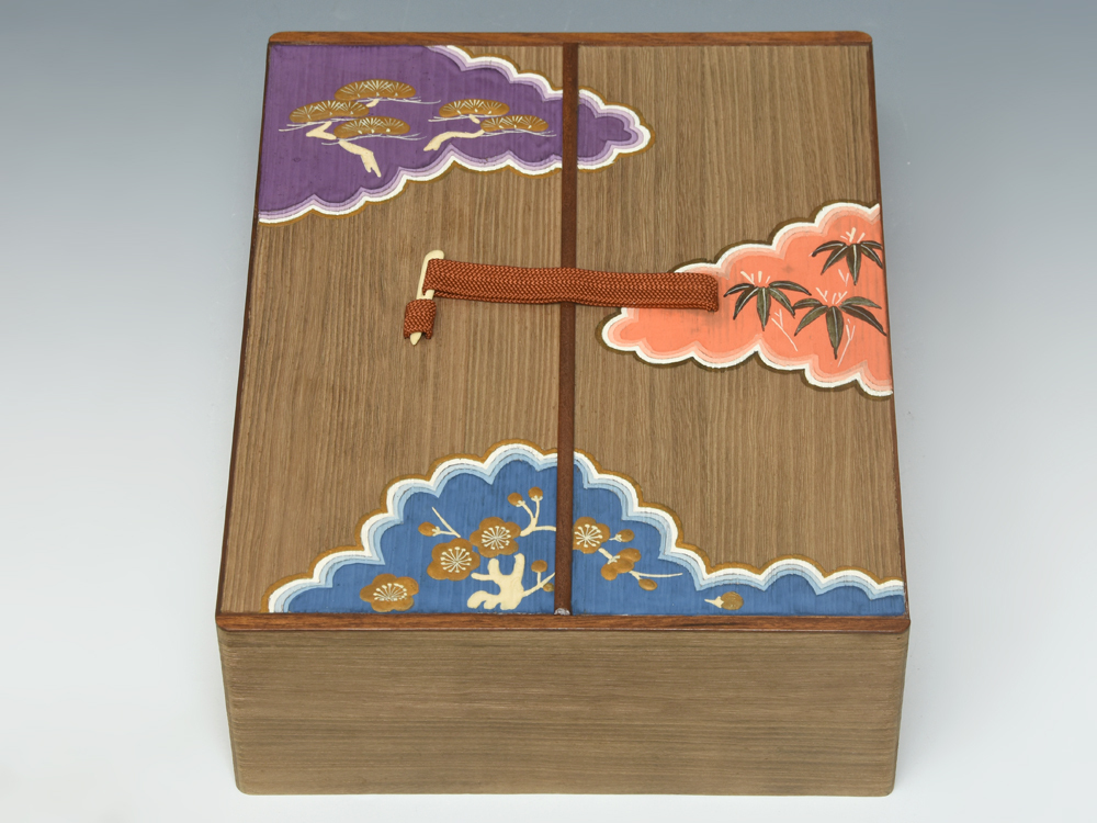 観音開 松竹梅図 飾箱 文箱 木製 四方箱 蓋物 文箱天然木 木工芸 道具箱 小物入 z9016o拍卖