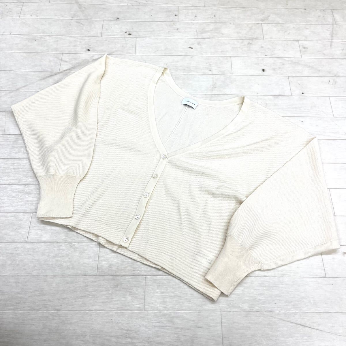 1642◎ green label relaxing グリーン レーベル リラクシング トップス ニット カーディガン 長袖 フルボタン オフホワイト レディース拍卖